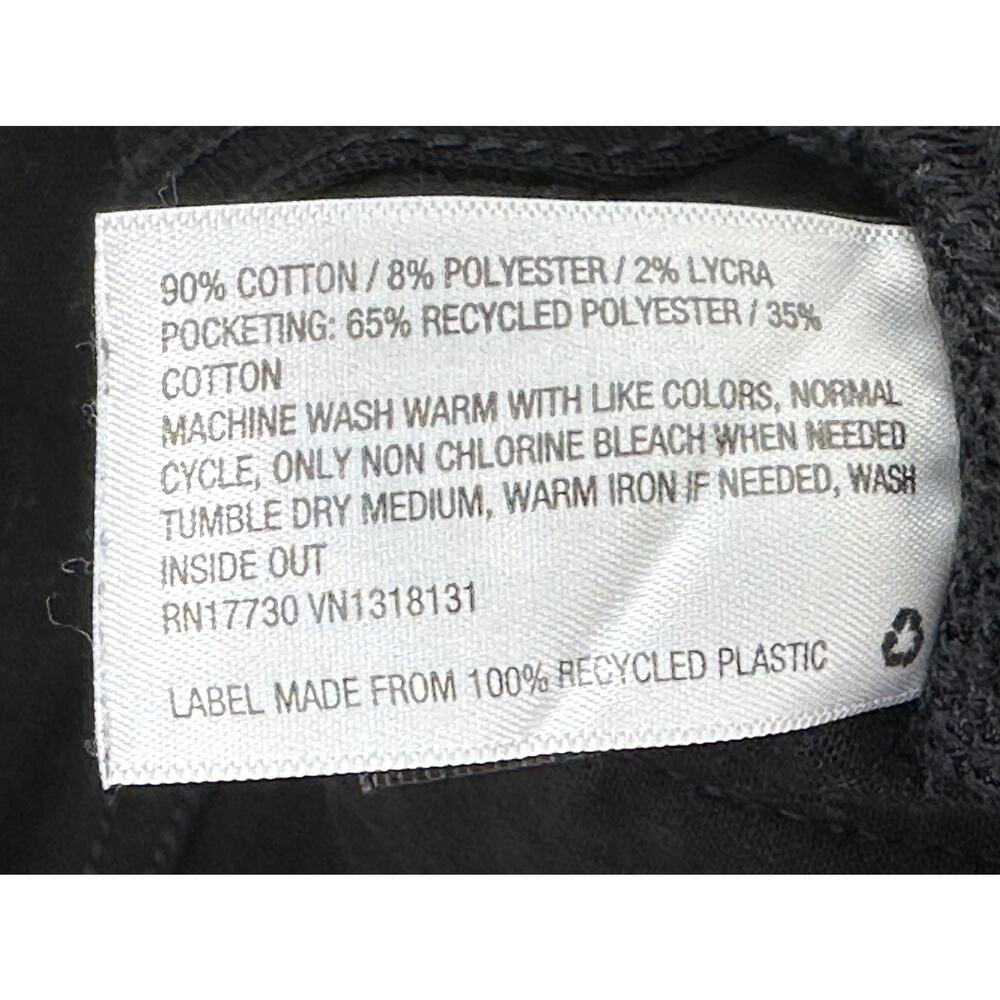 Universal Threads Black Jean Cuff Shorts 8/29R - Picture 4 of 5